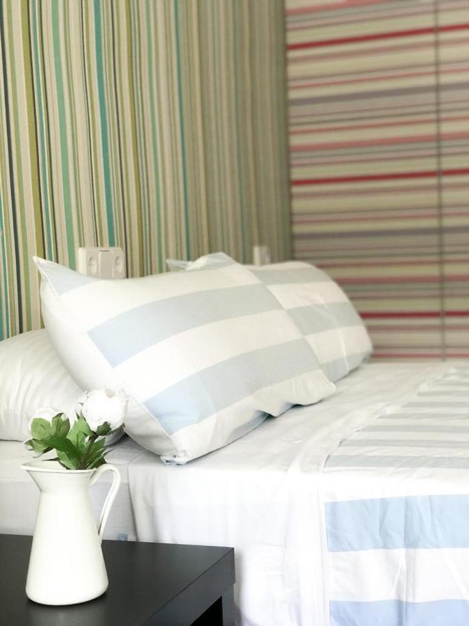 Carihuela Beach Suite Apartment Торемолинос Екстериор снимка