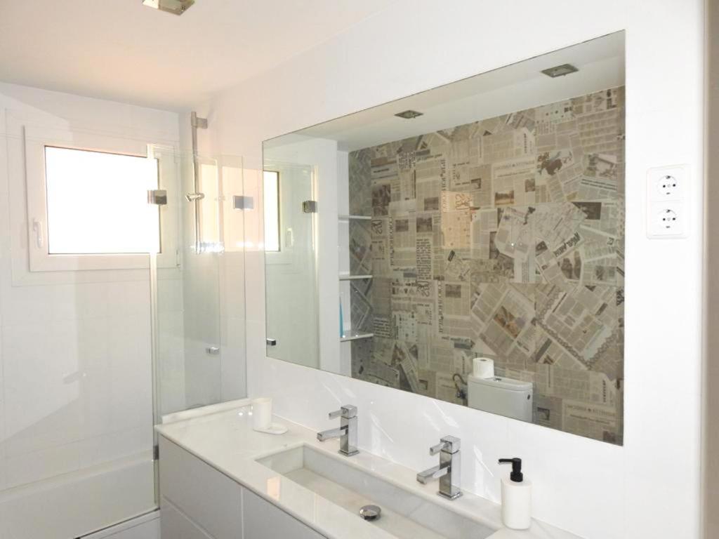 Carihuela Beach Suite Apartment Торемолинос Екстериор снимка
