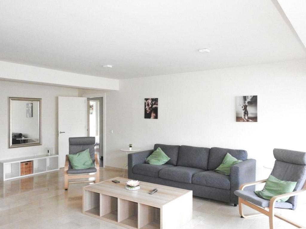 Carihuela Beach Suite Apartment Торемолинос Екстериор снимка