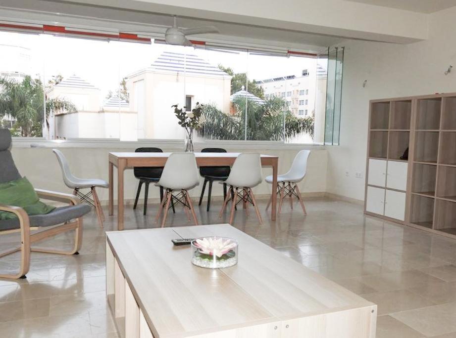 Carihuela Beach Suite Apartment Торемолинос Екстериор снимка