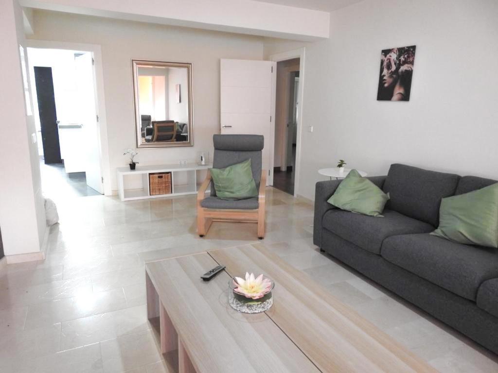 Carihuela Beach Suite Apartment Торемолинос Екстериор снимка