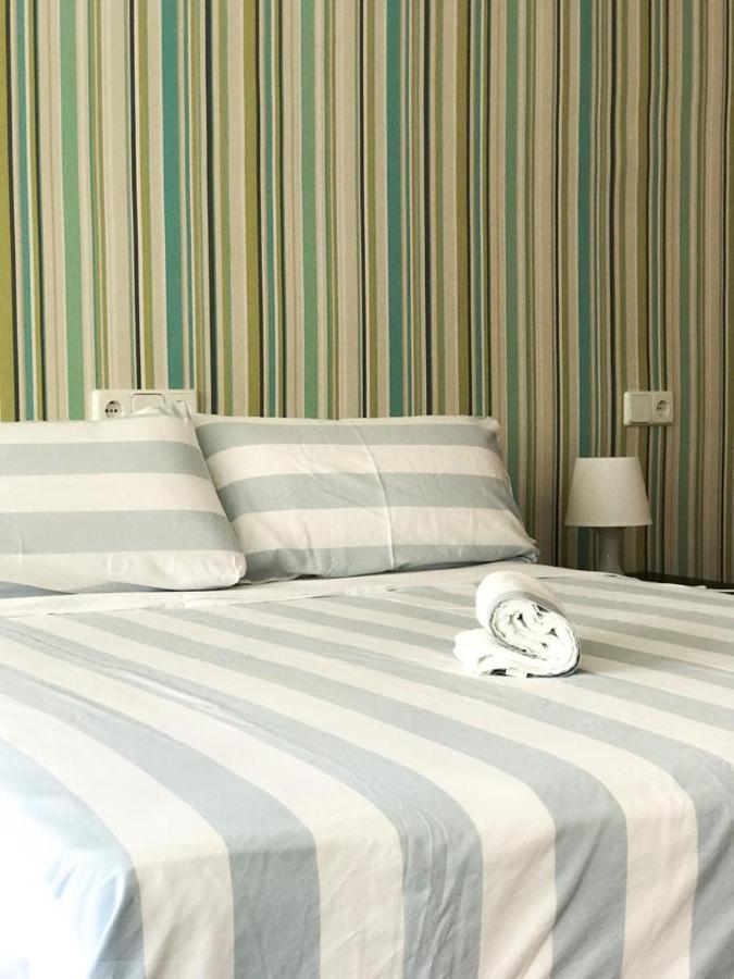 Carihuela Beach Suite Apartment Торемолинос Екстериор снимка