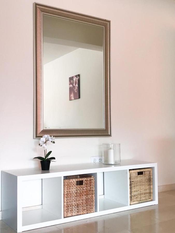 Carihuela Beach Suite Apartment Торемолинос Екстериор снимка